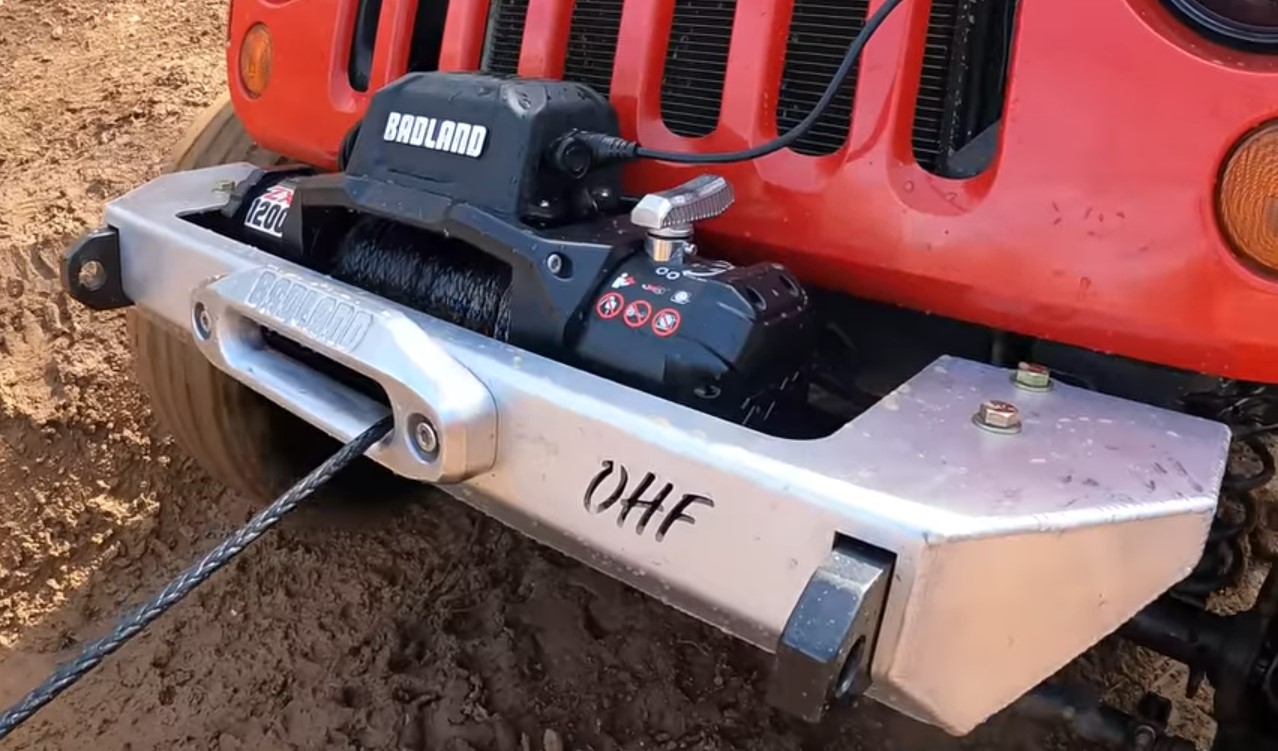 Badland Apex Vs. ZXR Exploring The Battle Of OffRoad Dominance