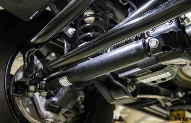 2014 jeep wrangler steering stabilizer problem