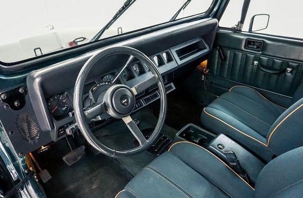 TJ vs YJ interior 